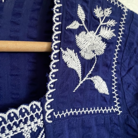 J Crew Factory Embroidered peasant top size XS - Picture 7 of 10